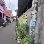 Tradisi Unik Ronda Malam: Pukulan Tiang Listrik Jadi Penanda Keamanan di Cengkareng