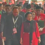 Megawati Hadiri HUT Ke-53 dan Rakernas PDIP di Ancol, Disambut Sekjen Hasto Kristiyanto