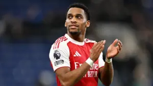 Jurrien Timber: Percaya Rencana Tuhan dan Semangat Pantang Menyerah di Arsenal