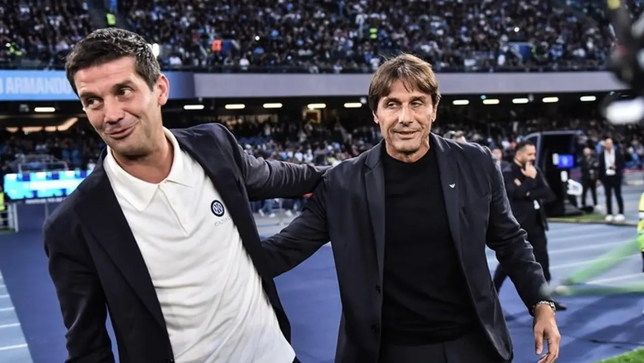 Inter Milan vs Napoli: Chivu Bertekad Raih Kemenangan Perdana atas Antonio Conte