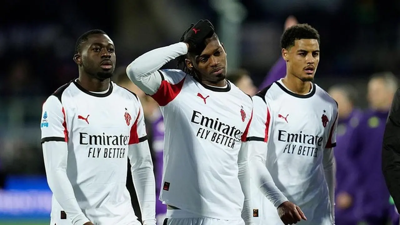 AC Milan Ulangi Kesalahan Lawan Fiorentina, Allegri Kecewa: Mentalitas Serupa dengan Genoa