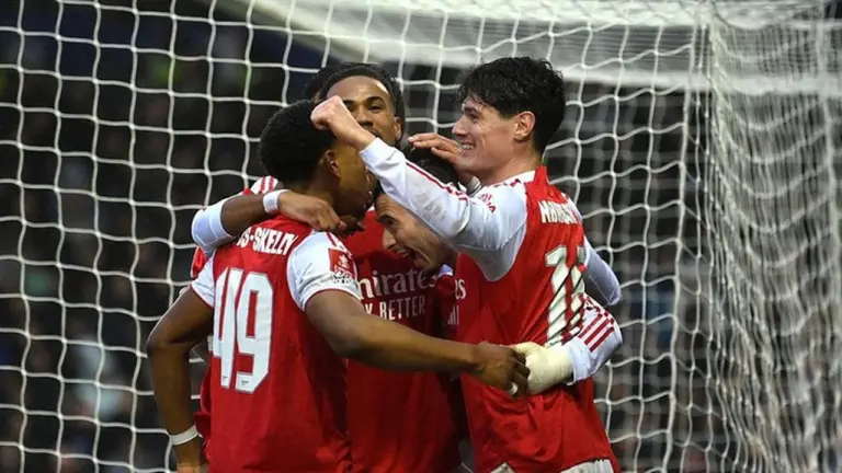 Arsenal Taklukkan Portsmouth 4-1 di Piala FA, Tantangan Tandang Beruntun Menanti