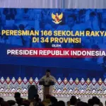 Prabowo Subianto Terharu Resmikan 166 Sekolah Rakyat: Sulit Saya Tahan Air Mata