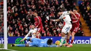 Liverpool Ditahan Imbang Leeds, Arne Slot Akui Kesulitan Mencetak Gol dari Set Piece