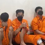 Trio Maling Motor Bersenpi Ditembak di Kaki, Diringkus Usai Beraksi di Palmerah