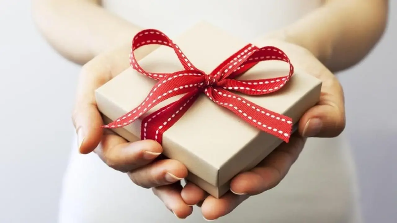 PNS Laporkan Gratifikasi ke KPK, Mulai dari Tumbler hingga Parfum dari Anak Magang PNS Laporkan Gratifikasi ke KPK, Mulai dari Tumbler hingga Parfum dari Anak Magang