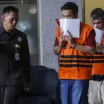 KPK Sita 8.000 Dolar Singapura dan Dokumen di Kantor Pajak Jakut Terkait Suap