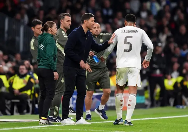 Tiga Pemain Madrid Ini Ternyata Masih Dukung Xabi Alonso Sebelum Dipecat Tiga Pemain Madrid Ini Ternyata Masih Dukung Xabi Alonso Sebelum Dipecat