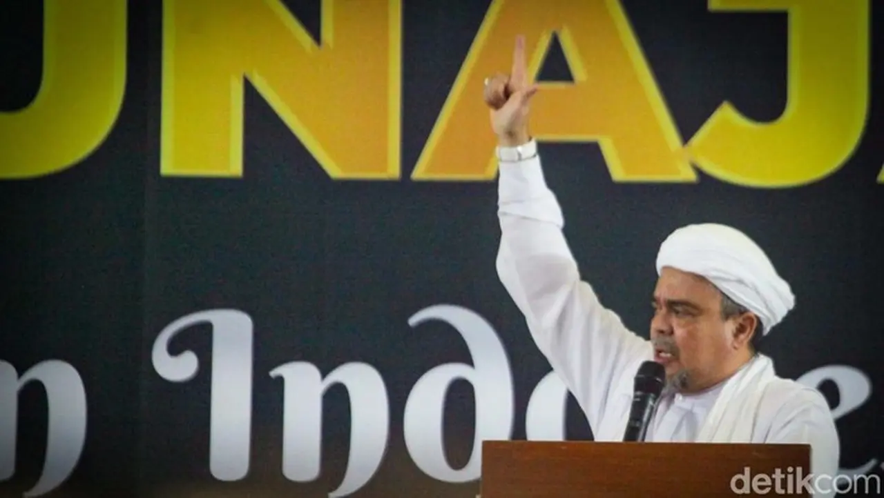 Habib Rizieq: Materi ‘Mens Rea’ Pandji Pragiwaksono Menista Agama Terkait Salat