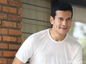 Adam Jordan Ungkap Sering Dicubit Ibu-Ibu Akibat Peran Suami Tak Tegas di Sinetron