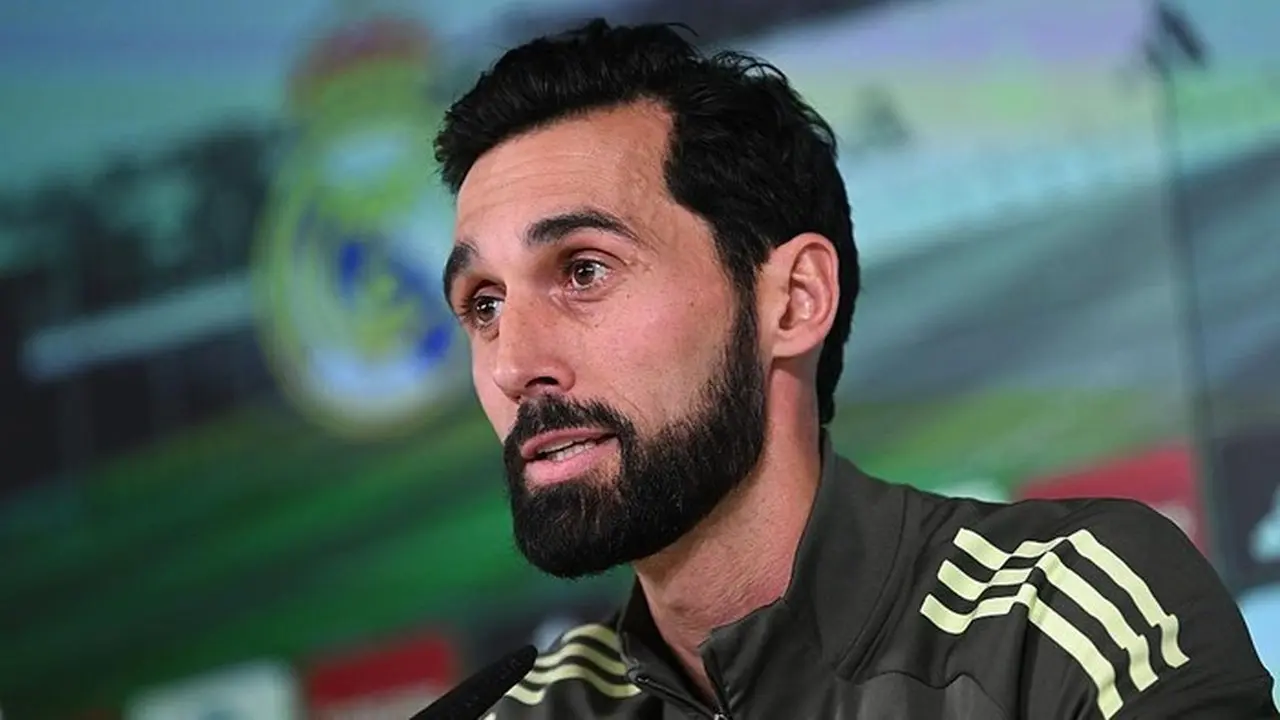 Alvaro Arbeloa Tegaskan Tak Akan Meniru Jose Mourinho dalam Melatih Real Madrid Alvaro Arbeloa Tegaskan Tak Akan Meniru Jose Mourinho dalam Melatih Real Madrid