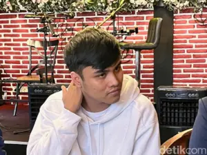 Remaja Gugat Denada di PN Banyuwangi, Tuntut Pengakuan dan Hak Anak Kandung