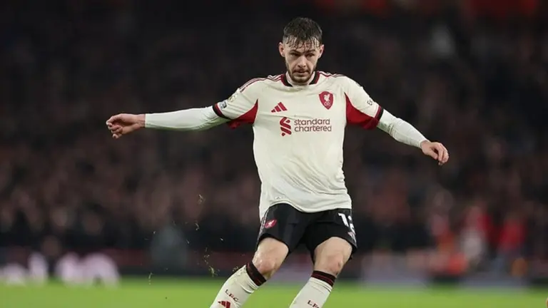 Cedera Lutut, Conor Bradley Jalani Operasi dan Berharap Segera Kembali ke Lapangan Hijau