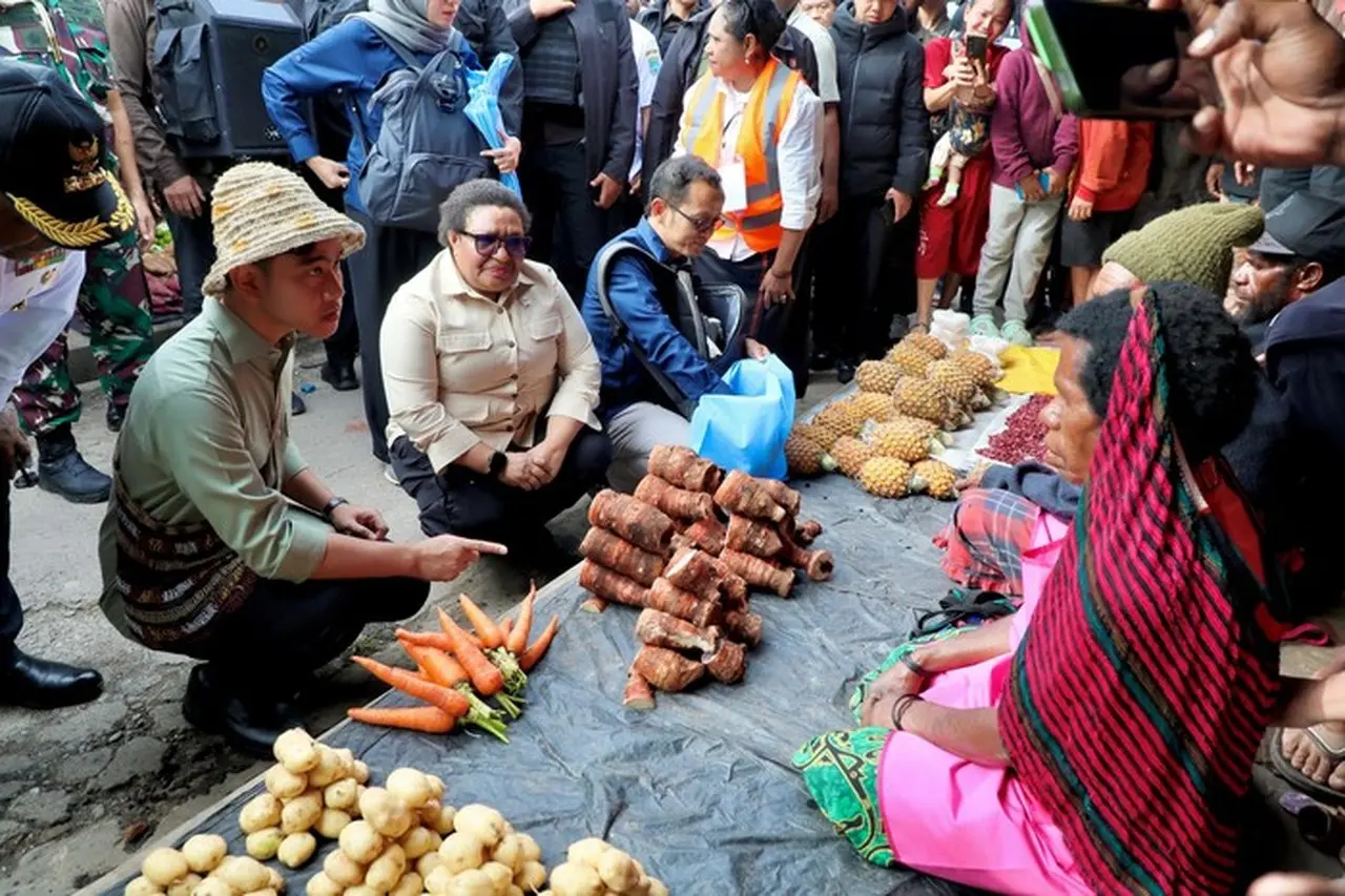 Wamendagri Ribka Haluk Dampingi Gibran Rakabuming, Pastikan Percepatan Pembangunan Papua Wamendagri Ribka Haluk Dampingi Gibran Rakabuming, Pastikan Percepatan Pembangunan Papua