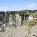 Lubang Raksasa Menganga di Aceh Tengah, Nyaris Capai Badan Jalan Simpang Balik-Blang Mancung