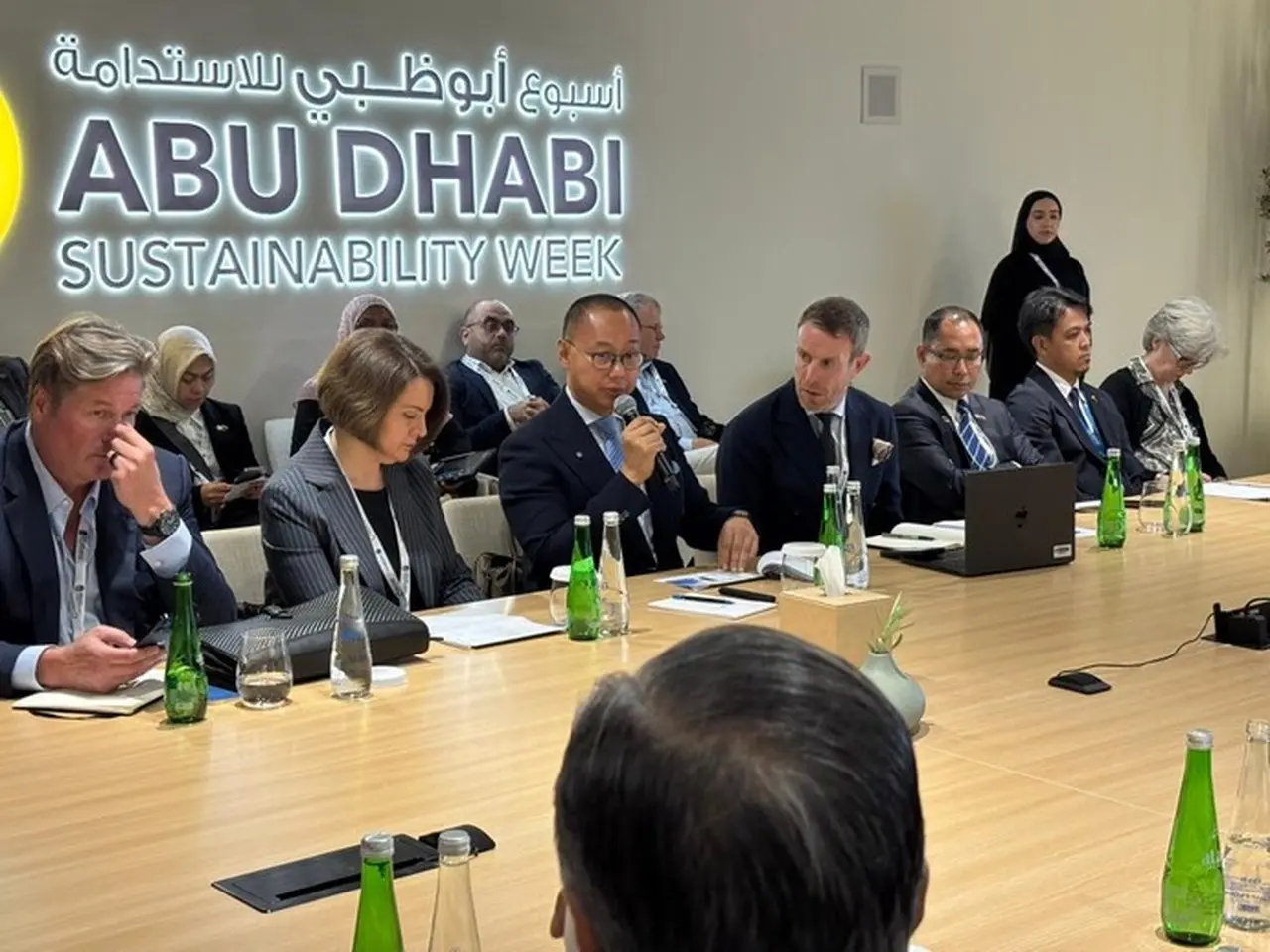 Eddy Soeparno Ajak Investor Global Garap Potensi Panas Bumi Indonesia di Abu Dhabi