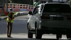 Aksi Pungli di Exit Tol Rawa Buaya, 6 ‘Pak Ogah’ Ditangkap Polisi