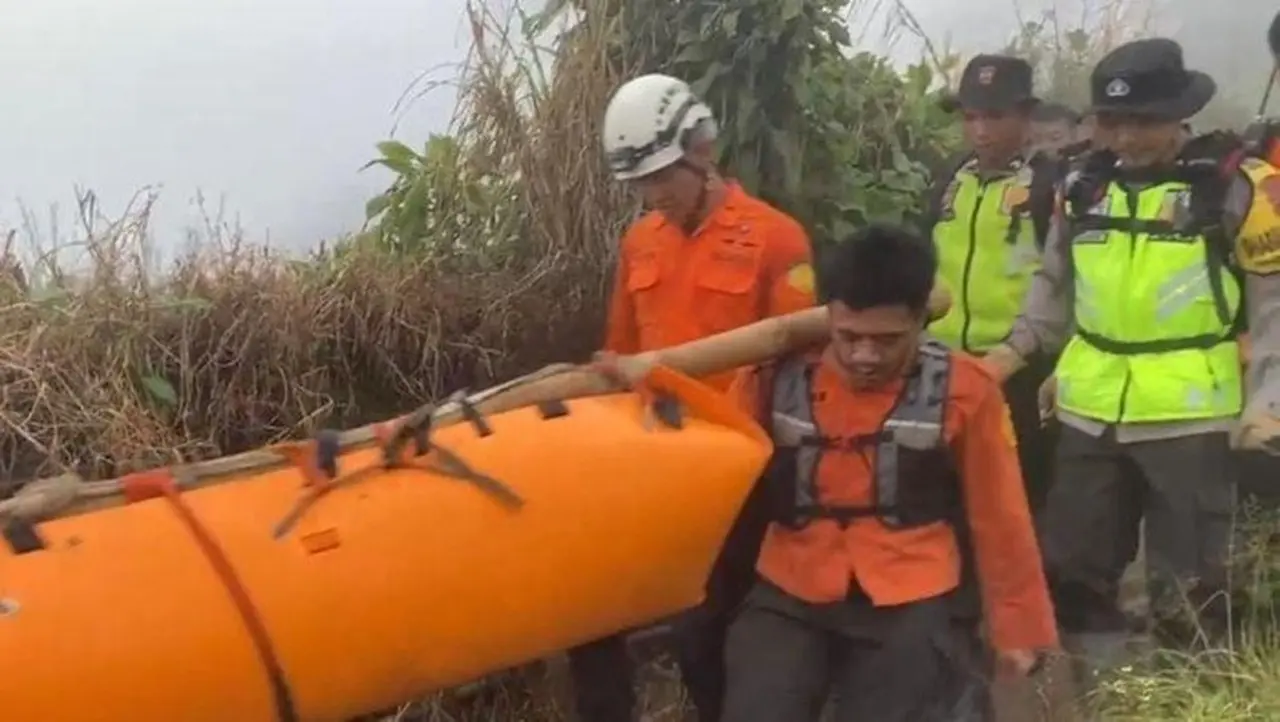 Pendaki Syafiq Ali Ditemukan Meninggal di Gunung Slamet, Polres Purbalingga Bantu Evakuasi