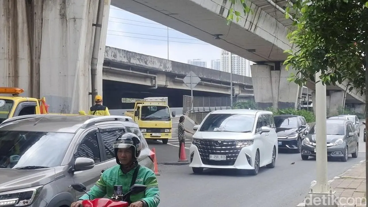 Exit Tol Rawa Buaya Ditutup Dishub DKI untuk Atasi Kemacetan Parah di Jakbar