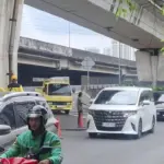 Exit Tol Rawa Buaya Terbuka Usai 6 ‘Pak Ogah’ Ditangkap, Arus Lalu Lintas Lancar