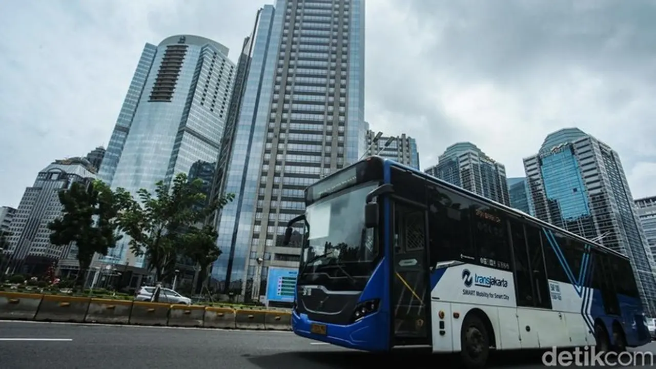 Dua Pria Diduga Masturbasi di Bus Transjakarta, Polisi Ungkap Kronologi Penangkapan Dua Pria Diduga Masturbasi di Bus Transjakarta, Polisi Ungkap Kronologi Penangkapan