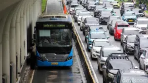 Dua Pria Diduga Masturbasi di Bus TransJakarta, Polisi Lakukan Pemeriksaan Intensif