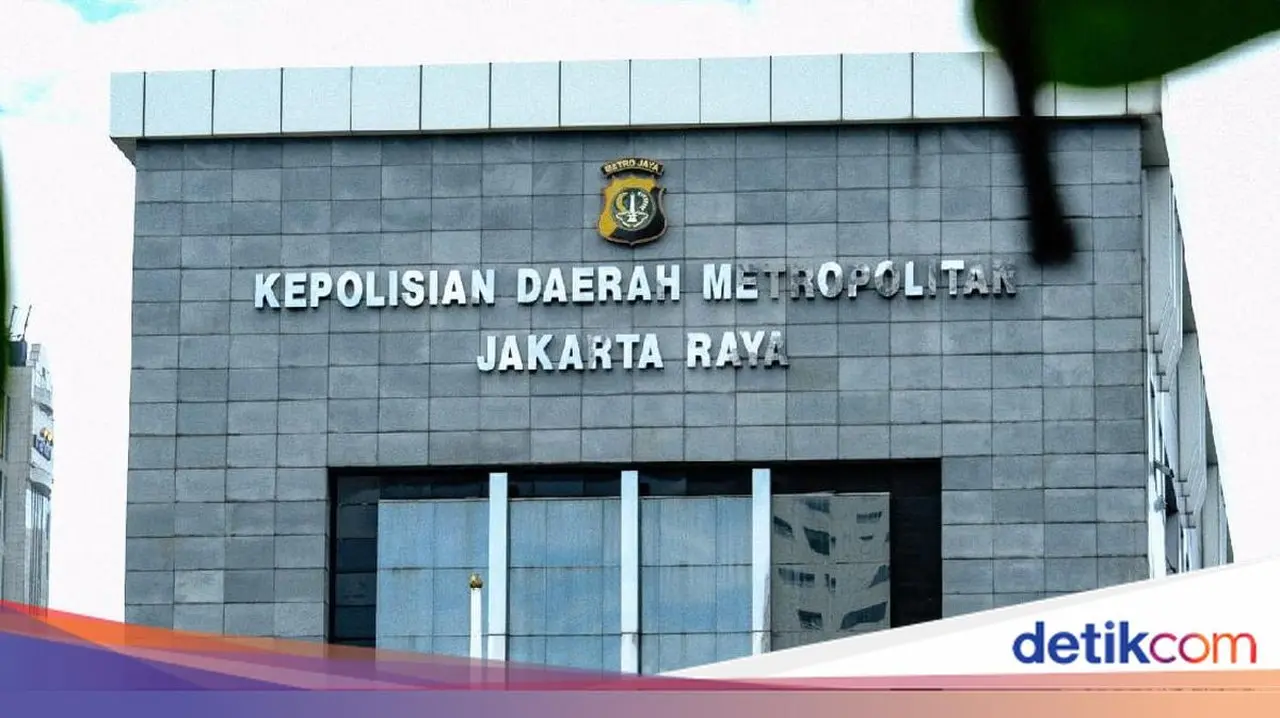Jokowi Beri Restorative Justice, SP3 Terbit untuk Eggi Sudjana dan Damai Lubis