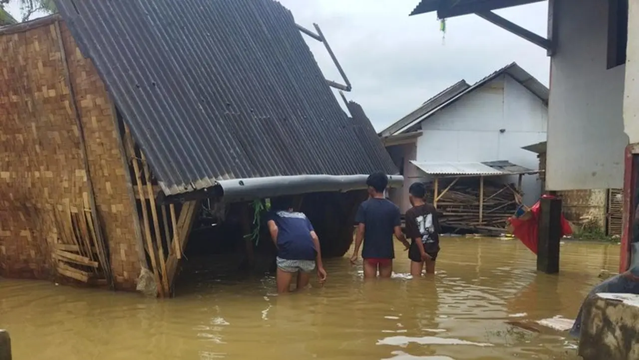 Banjir Sepekan di Pandeglang Belum Berstatus Tanggap Darurat, Wabup Jelaskan Alasannya Banjir Sepekan di Pandeglang Belum Berstatus Tanggap Darurat, Wabup Jelaskan Alasannya