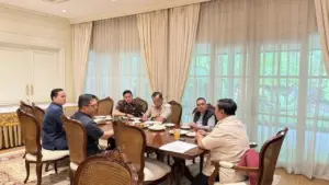 Prabowo Panggil Petinggi DPR dan Kabinet ke Widya Chandra Bahas Penanganan Bencana