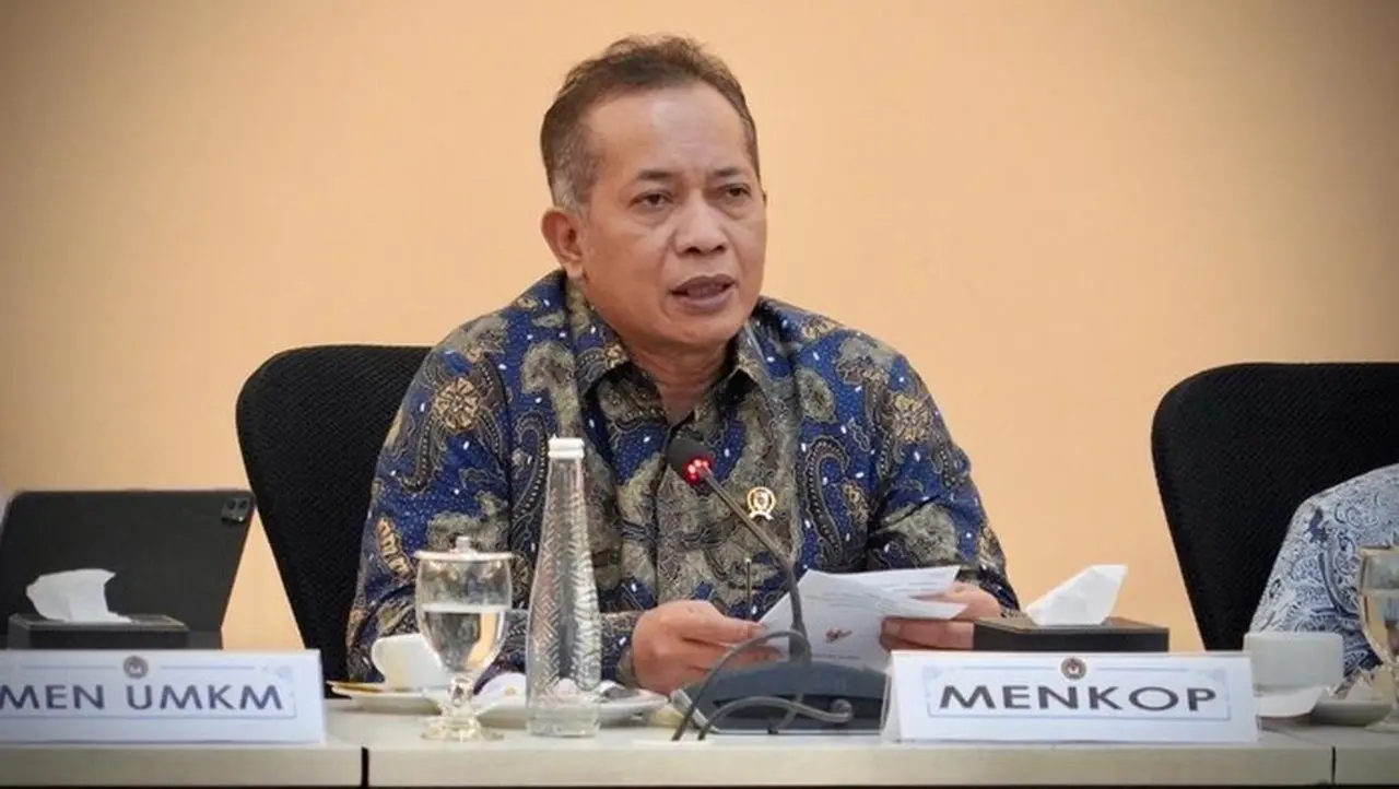 Kemenkop Pastikan Koperasi Berperan Aktif Pulihkan Ekonomi Pasca Bencana Sumatra Kemenkop Pastikan Koperasi Berperan Aktif Pulihkan Ekonomi Pasca Bencana Sumatra