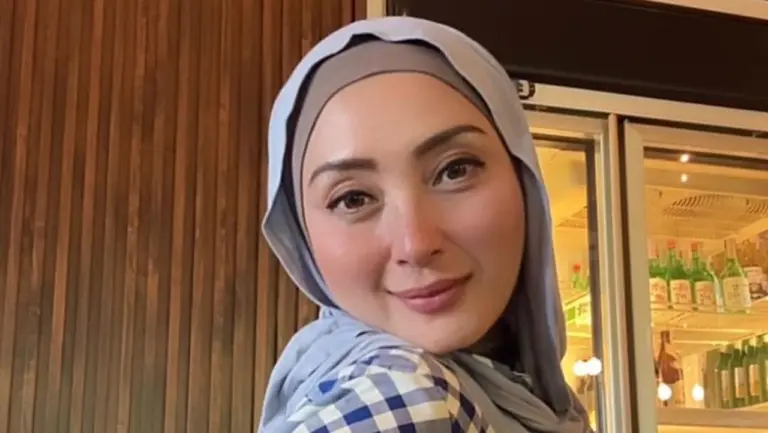 Della Puspita Buka Pintu Maaf untuk Suami, Tunggu Bukti Perubahan Nyata