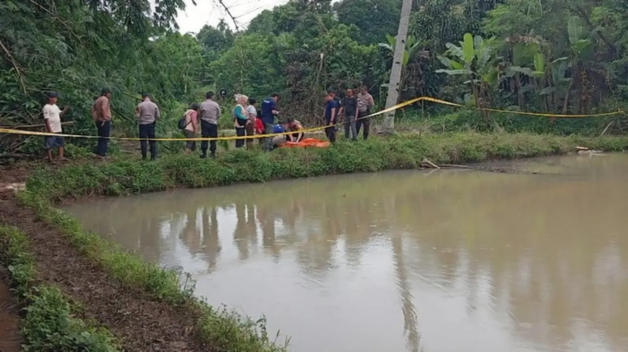 Mayat Bayi Perempuan Mengambang di Empang Bogor, Diduga Berusia 4-7 Bulan