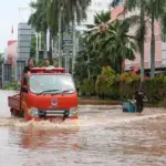 Banjir Jakarta Utara: 4 RT dan 12 Ruas Jalan Masih Tergenang Hingga Malam Ini