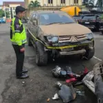 Sopir Pajero Positif Narkoba Tabrak Lari 6 Motor dan Pagar Mapolda Jambi