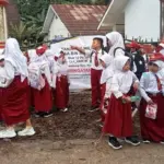 SDN Gerendong 1 Pandeglang Disegel Ahli Waris, Siswa Terpaksa Belajar Daring