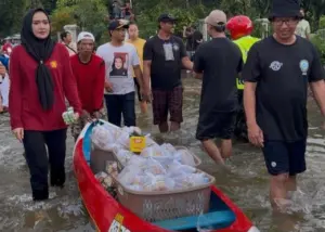 Gerindra Salurkan Bantuan Banjir di Juwana Pati, Tekankan Sinergi Legislatif dan Relawan