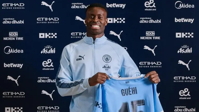 Resmi! Manchester City Boyong Marc Guehi dari Crystal Palace hingga 2031