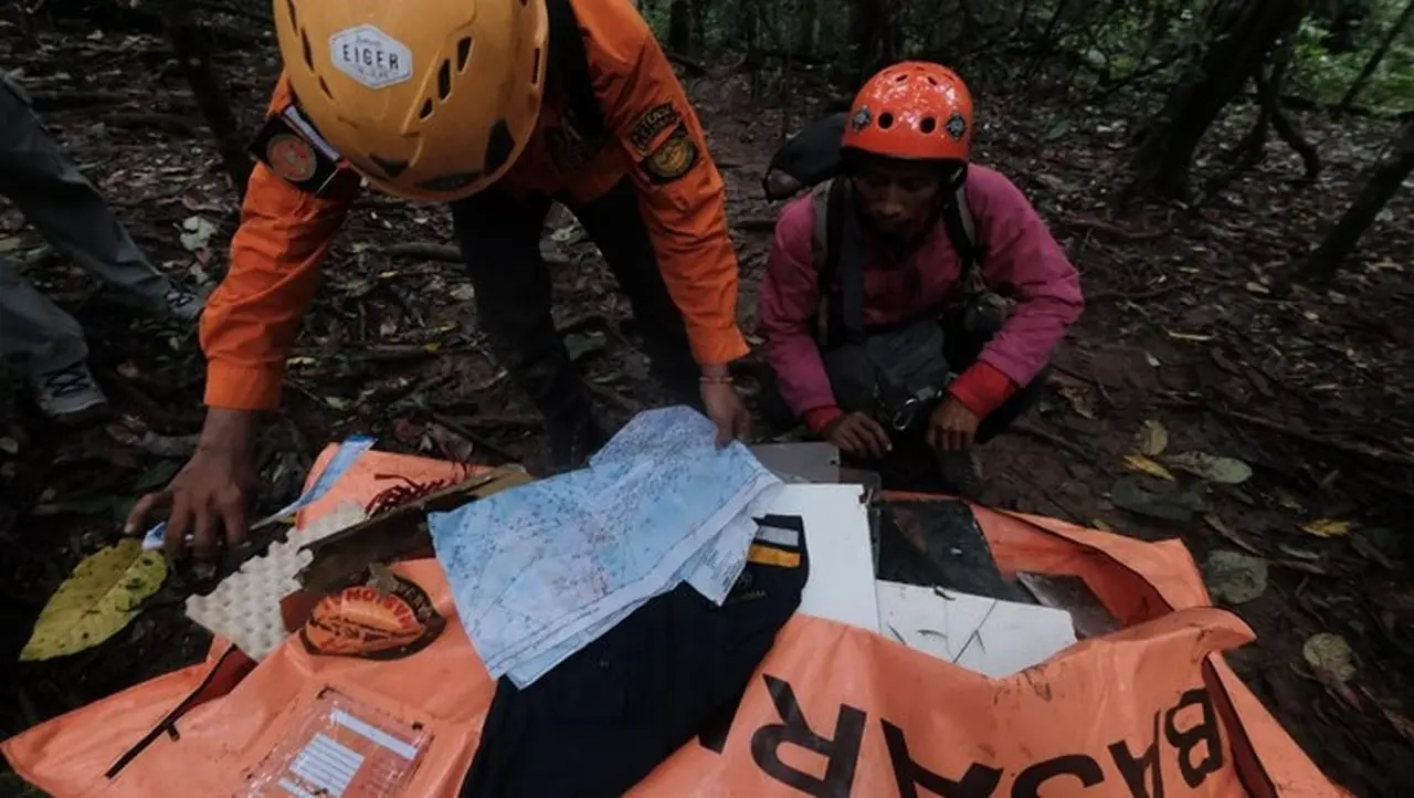 Basarnas: Tak Ada Korban Selamat Pesawat ATR Jatuh, Harap Keajaiban Masih Ada Basarnas: Tak Ada Korban Selamat Pesawat ATR Jatuh, Harap Keajaiban Masih Ada