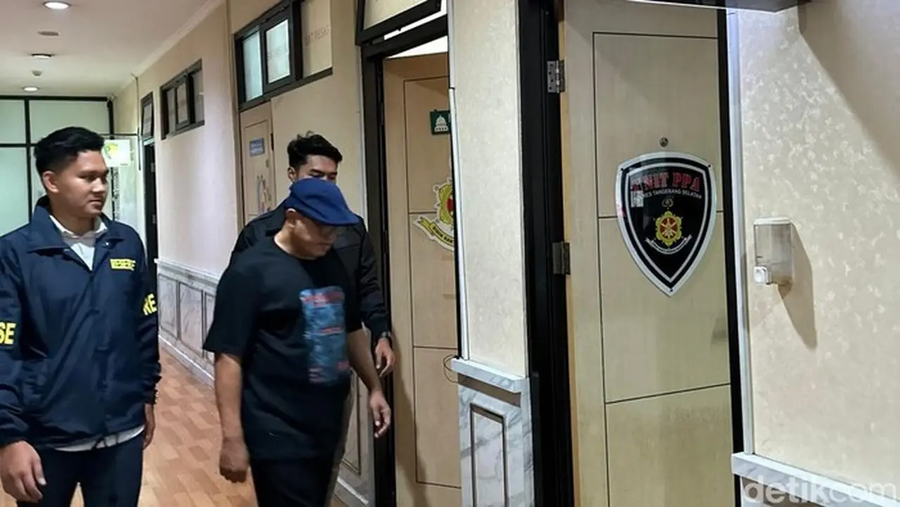 Akun Medsos Oknum Guru Cabuli Siswa di Tangsel Disita, Berisi Foto-foto Anak