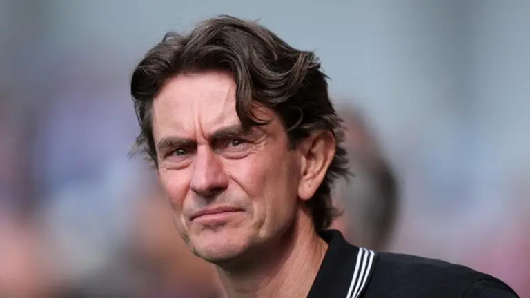 Jamie O’Hara Desak Tottenham Pecat Thomas Frank, Usulkan Xabi Alonso Sebagai Pengganti