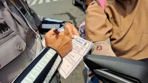 Korlantas Polri Ingatkan Pengendara: Tak Bawa SIM dan STNK Saat Razia, Siap-siap Kena Denda