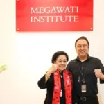 Megawati Tinjau Kantor Megawati Institute Didampingi Prananda, Beri Arahan Strategis