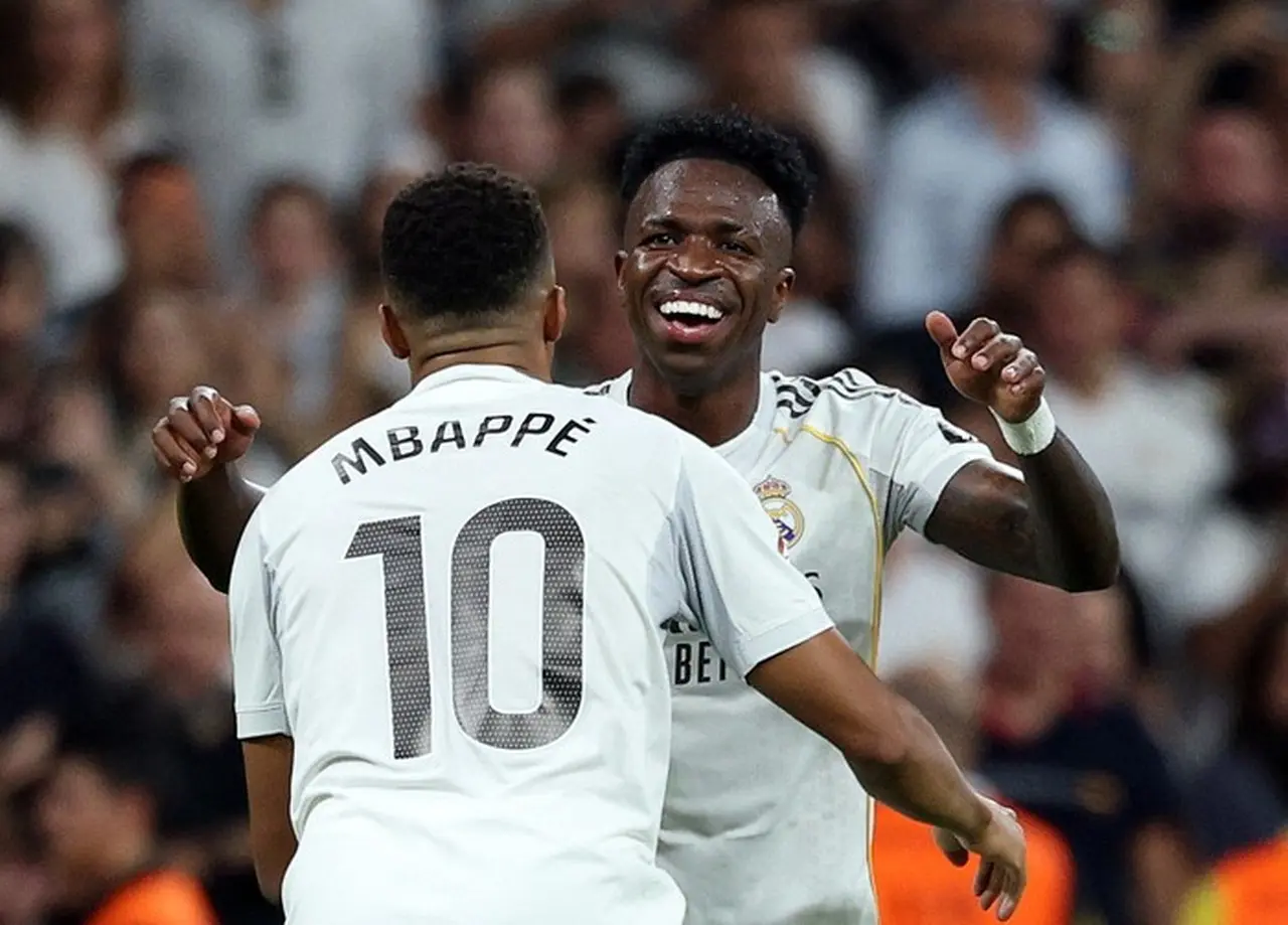 Kylian Mbappe Bela Vinicius Jr, Sebut Real Madrid Masih Membutuhkan Sang Penyerang Brasil Kylian Mbappe Bela Vinicius Jr, Sebut Real Madrid Masih Membutuhkan Sang Penyerang Brasil