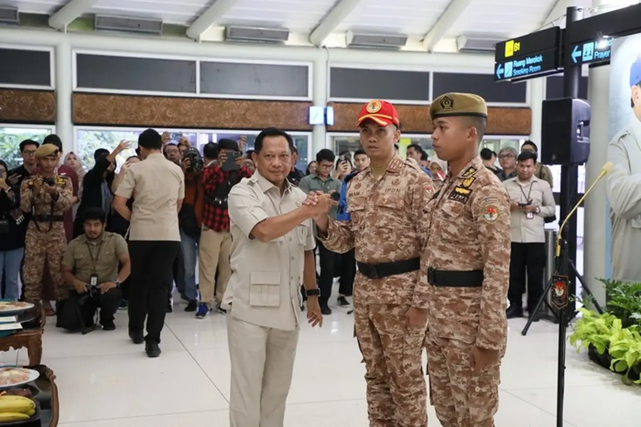 Mendagri Kirim Ratusan Praja IPDN ke Aceh Tamiang untuk Percepat Pemulihan Pasca-Bencana Mendagri Kirim Ratusan Praja IPDN ke Aceh Tamiang untuk Percepat Pemulihan Pasca-Bencana