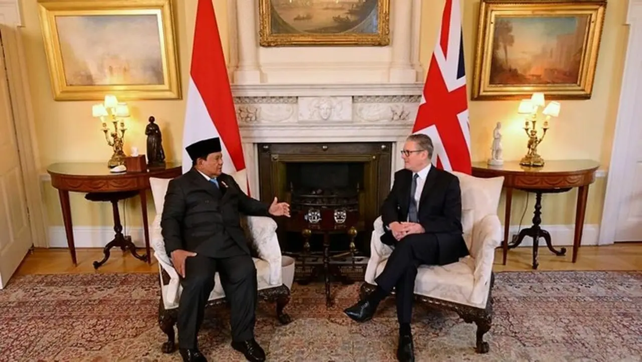 Prabowo dan PM Inggris Keir Starmer Perkuat Kemitraan Strategis di London