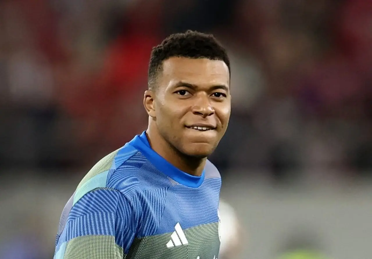 Kylian Mbappe Kejar Rekor 17 Gol Liga Champions Cristiano Ronaldo di Musim Ini Kylian Mbappe Kejar Rekor 17 Gol Liga Champions Cristiano Ronaldo di Musim Ini