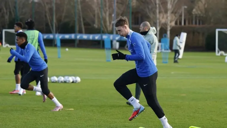 Absen Lawan Pafos, Cole Palmer Dipastikan Fit untuk Laga Crystal Palace Akhir Pekan Ini Absen Lawan Pafos, Cole Palmer Dipastikan Fit untuk Laga Crystal Palace Akhir Pekan Ini