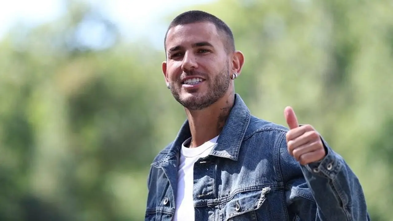 Bek PSG Lucas Hernandez Dituding Terlibat Perdagangan Manusia oleh Mantan Pekerja Bek PSG Lucas Hernandez Dituding Terlibat Perdagangan Manusia oleh Mantan Pekerja