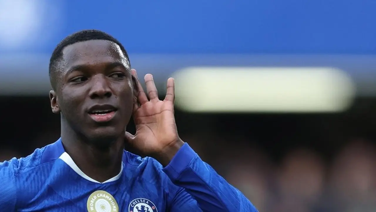 Moises Caicedo Pimpin Lini Tengah Chelsea dengan Gol Krusial ke Gawang Pafos Moises Caicedo Pimpin Lini Tengah Chelsea dengan Gol Krusial ke Gawang Pafos