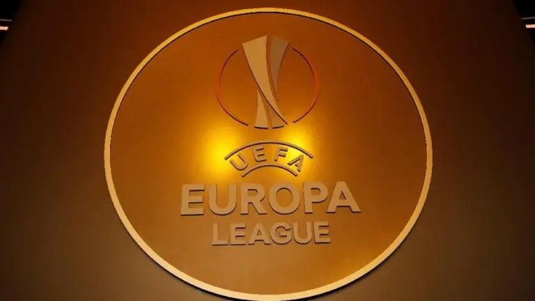 Liga Europa: Aston Villa dan Lyon Lolos ke Babak 16 Besar, AS Roma Pesta Gol